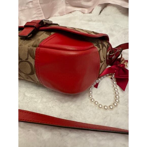 Coach F30601 Signature Jacquard Crossbody – Red Leather Trim - Picture 3 of 11